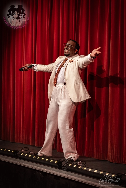 Darren Charles at The Velvet Burlesque