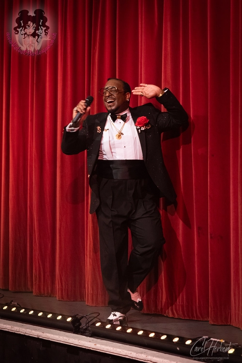 Darren Charles at The Velvet Burlesque