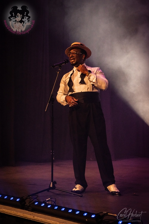 Darren Charles at The Velvet Burlesque