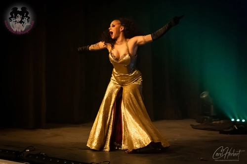 Demi Noire at The Velvet Burlesque