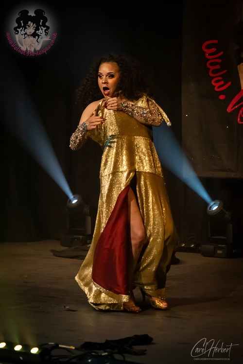 Demi Noire at The Velvet Burlesque