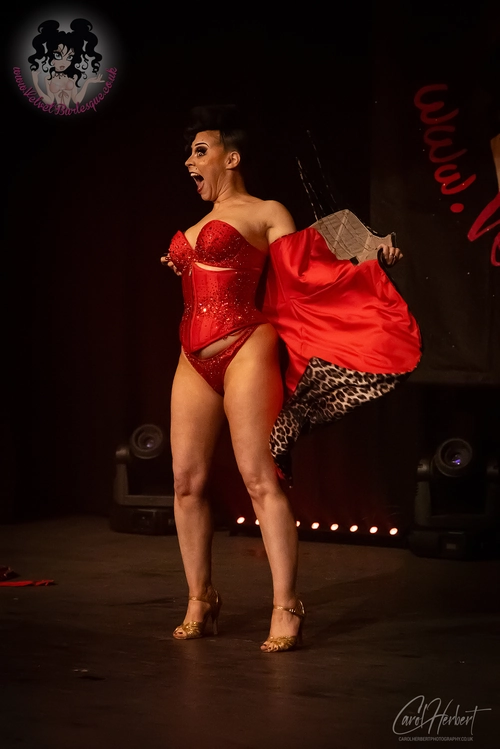 Demi Noire at The Velvet Burlesque