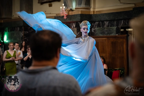 Lena Lenman at The Velvet Burlesque
