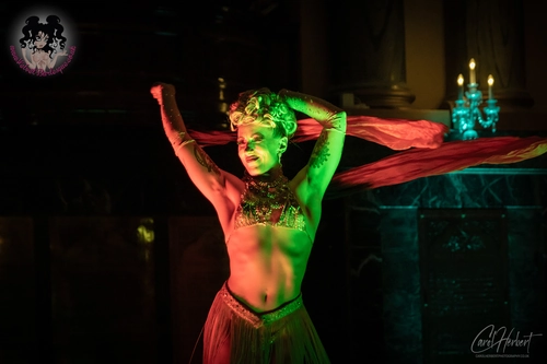 Lena Lenman at The Velvet Burlesque