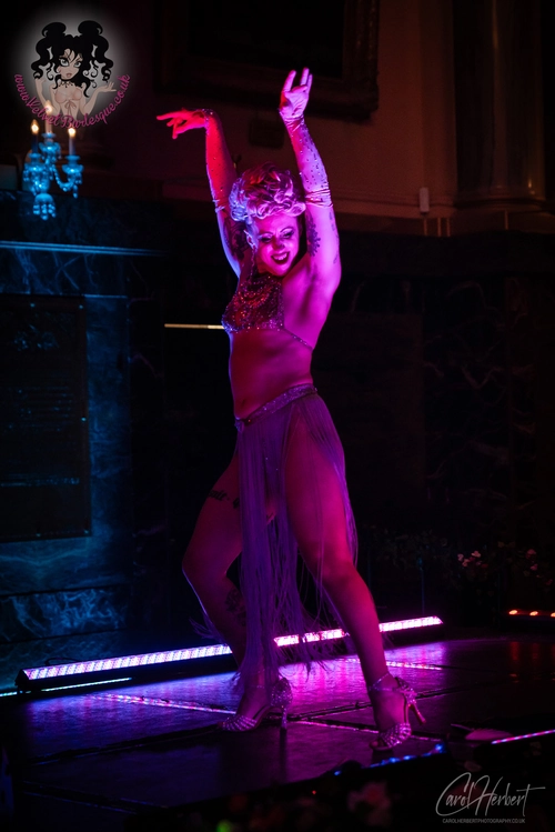 Lena Lenman at The Velvet Burlesque