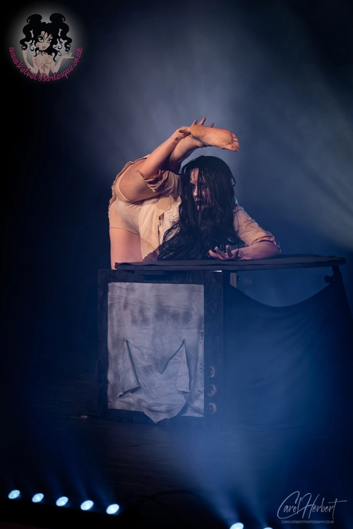 Twisted Nymph at The Velvet Burlesque