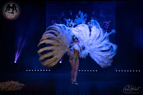 Vicky Butterfly at The Velvet Burlesque