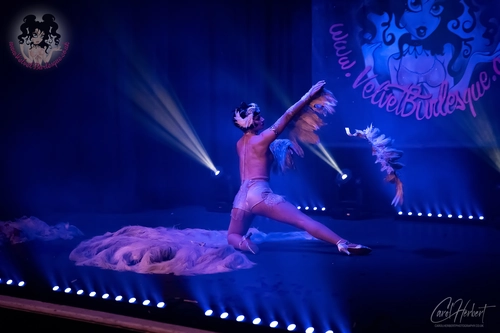 Vicky Butterfly at The Velvet Burlesque