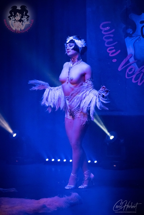 Vicky Butterfly at The Velvet Burlesque Gallery